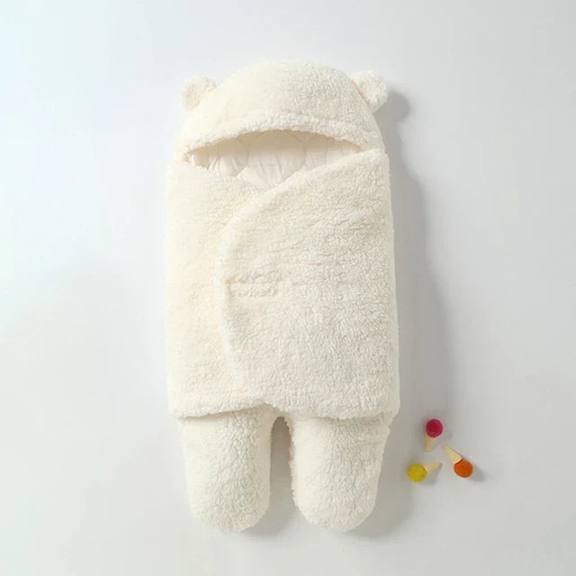 Comfy Bear – Inlindningsfilt för bebisar